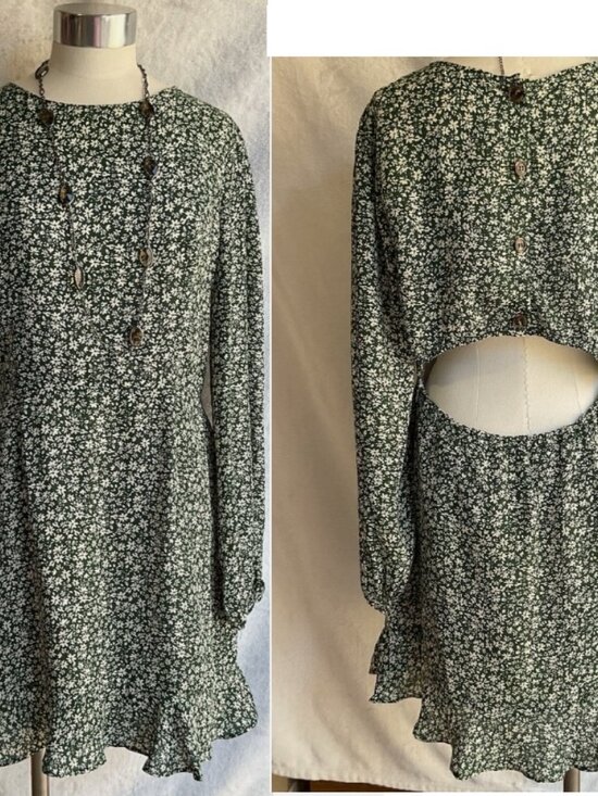 Lulus Dresses & Skirts - Lulus Cut Out Back w/ Button Up Detail Floral Long Sleeve Dress Womens L